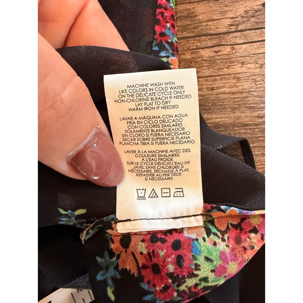 BUNDLE: Cabi Sheer Black Blouses - Picture 16 of 16